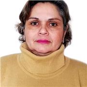 Profesora de arte con más de 30 años de experiencia